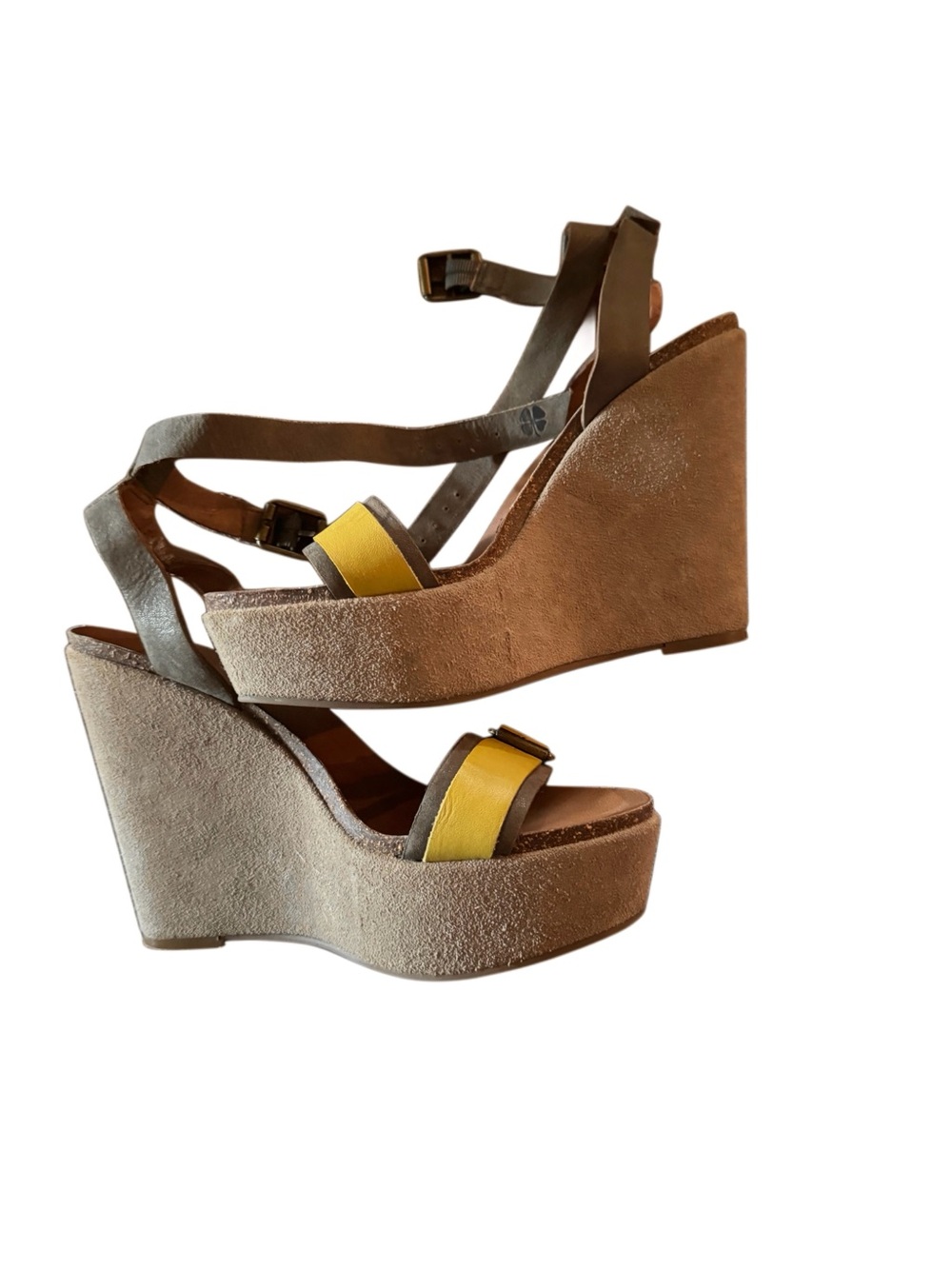 Lucky Brand Greige/Taupe Leather & Suede Platform Wedges with Yellow Strap 9/39